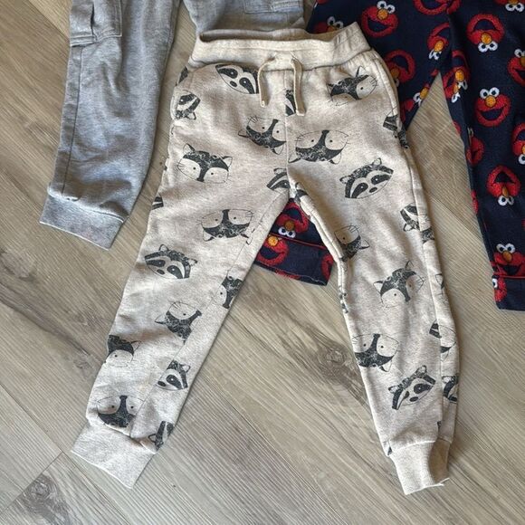 Carter’s, Elmo, Falls Creek Sweatpants Bundle Lot Lounge Sleep Size 5T - Picture 2 of 7